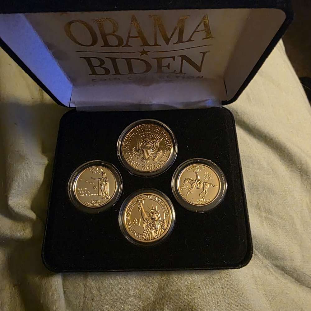 Obama Biden Coin Collection Set - Picture 3 of 3